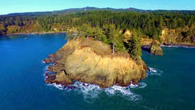 7x7 humboldt   trinidad beach rock article