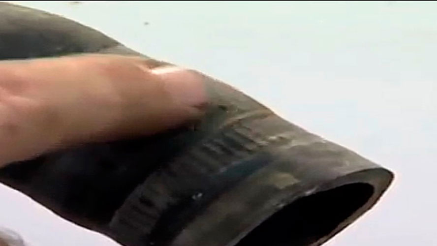 How to Replace a Radiator and Hoses Advance Auto Parts