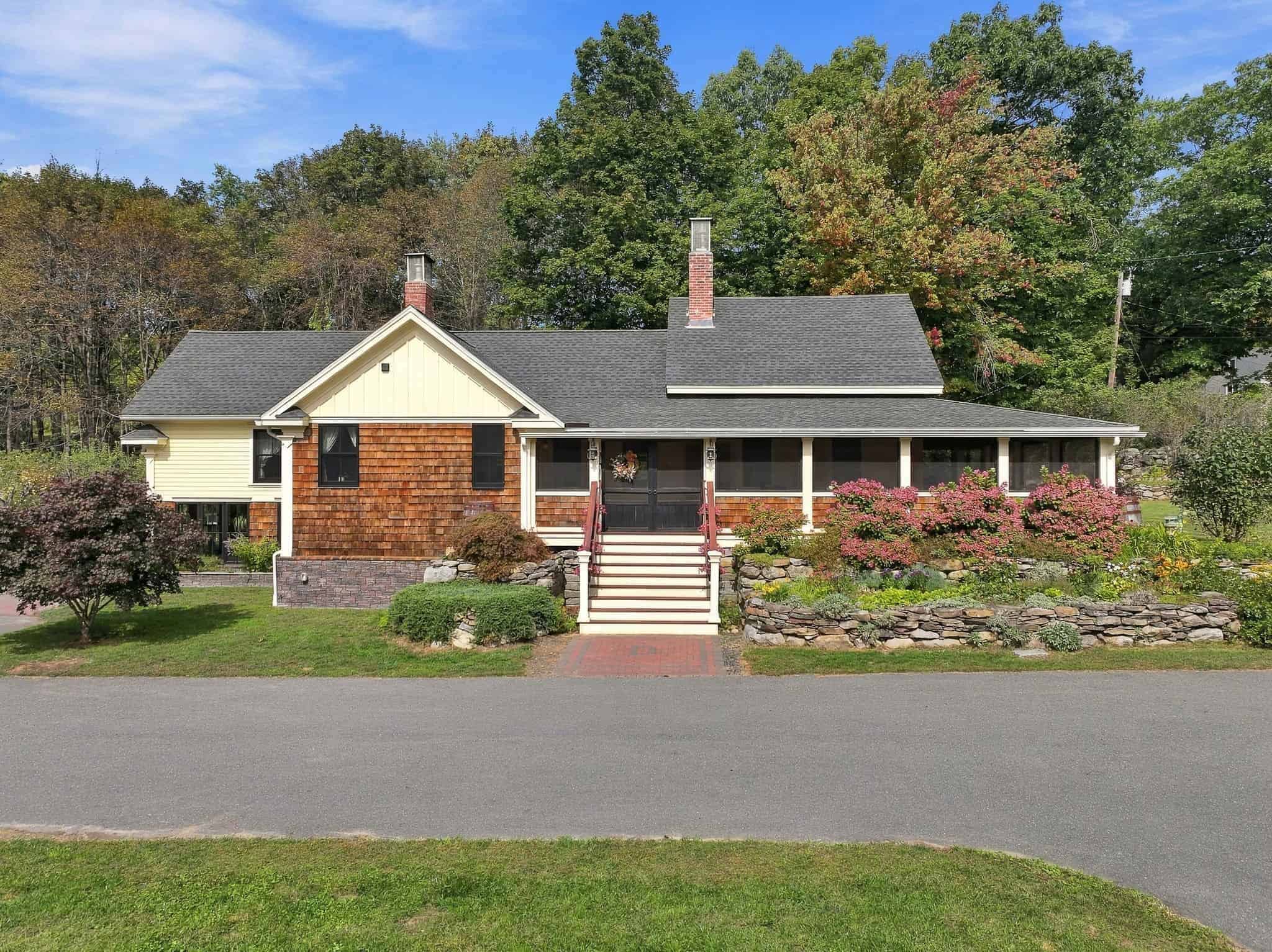 Ashby MA, 191 Damon Road