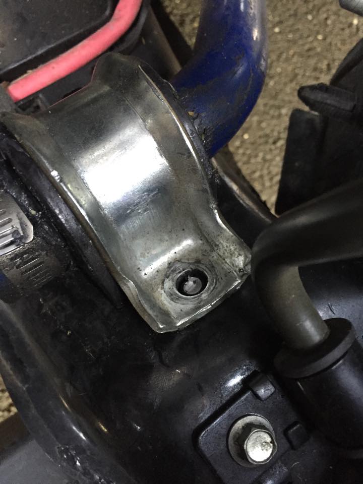 Snapped Front Sway Bar Stud Just Commodores