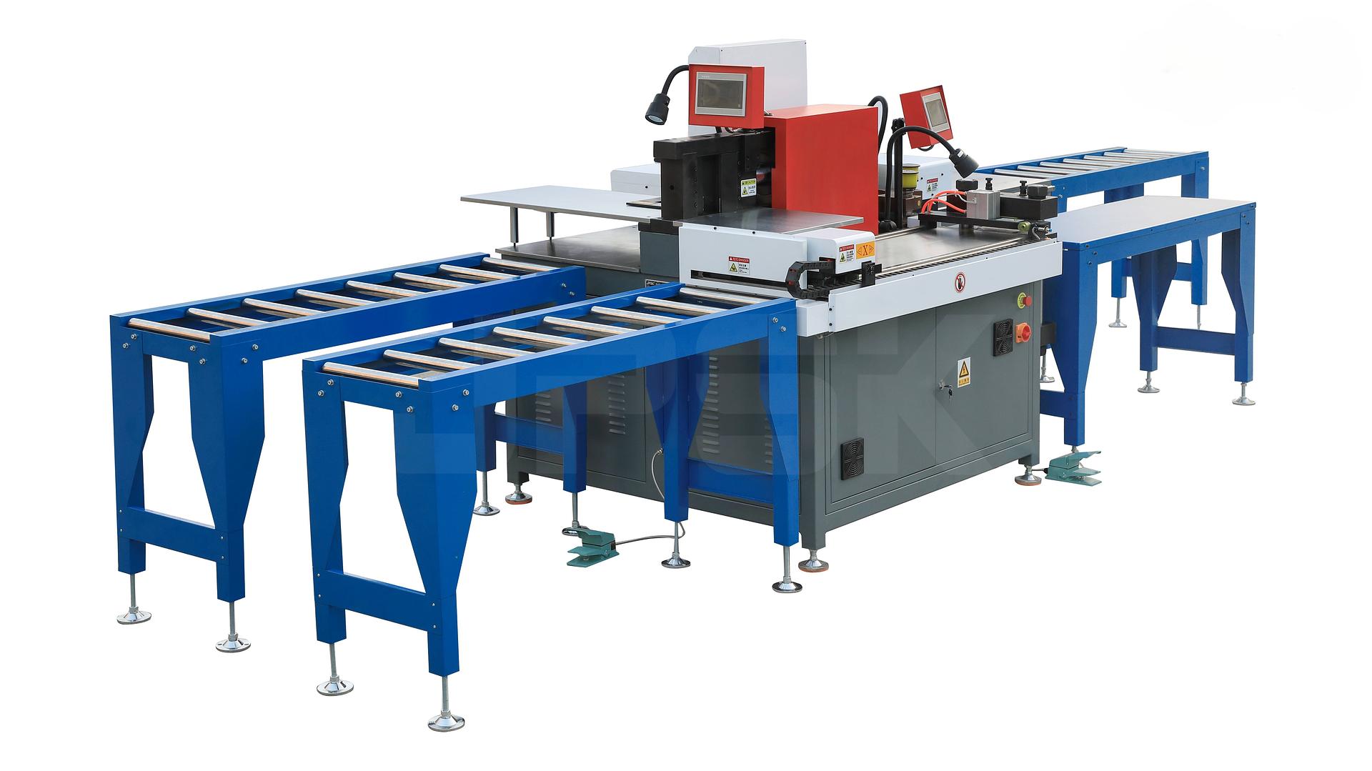 MACCHINA PUNZONATRICE TAGLIO PIEGATURA BARRE IN RAME