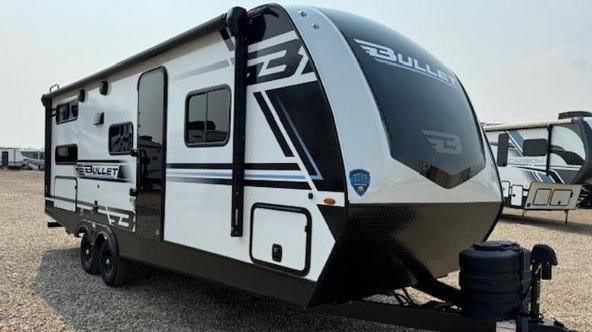 What You Should Know About Warranty When Buying a New RV