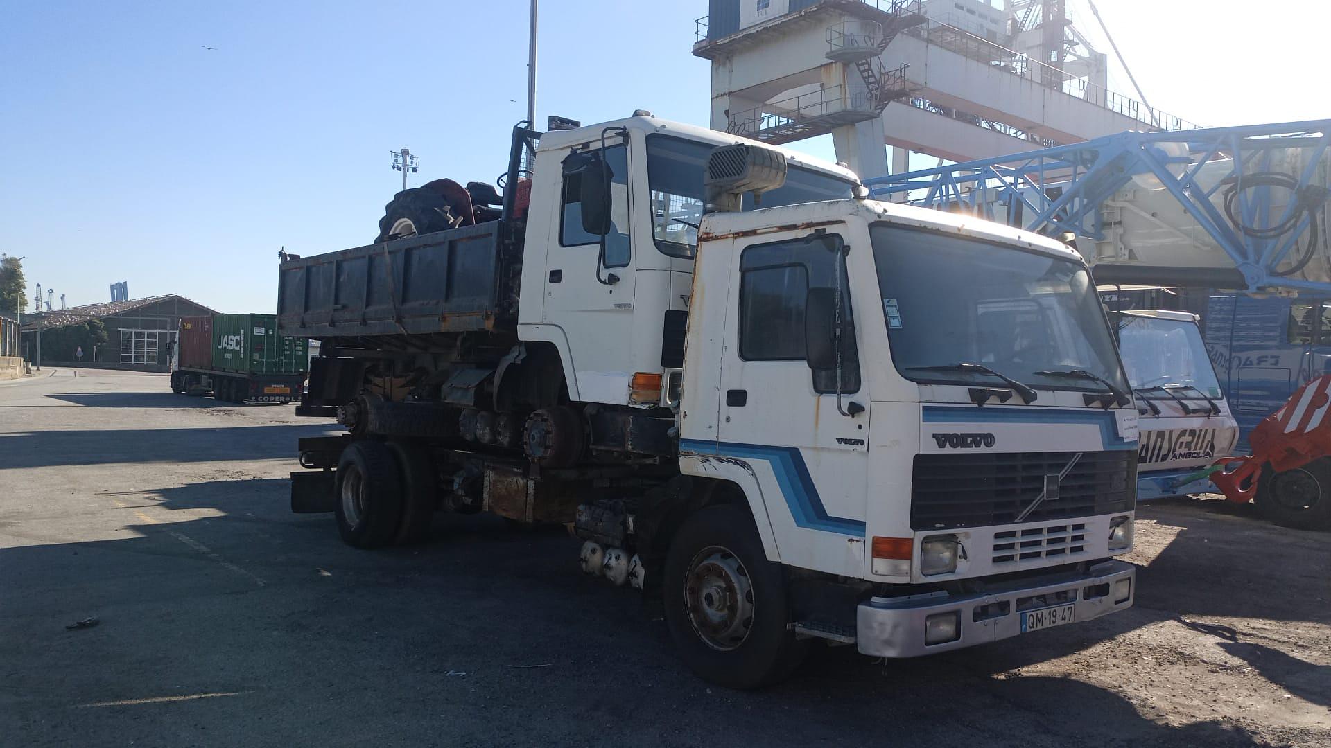 📦 Another Export Loaded & Shipped! 🚛🚜🌍  From 🇵🇹 Portugal to 🇳🇬 Lagos - Nigeria.