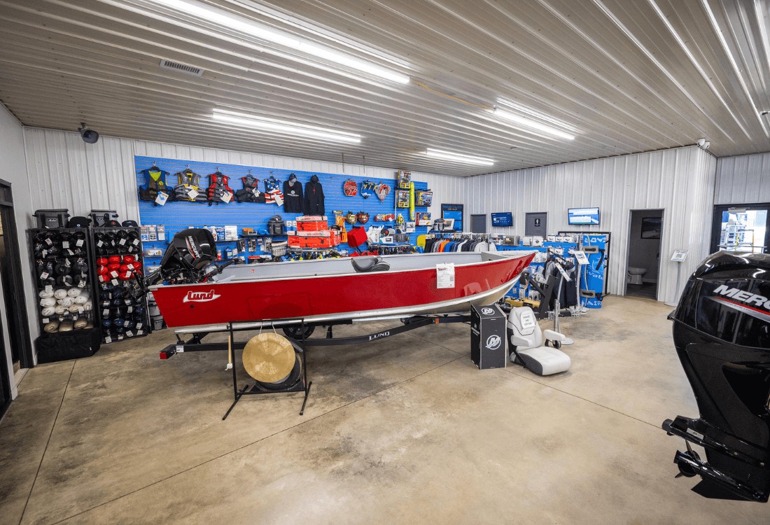 How to Safely Tow Tubes and Water Skiers with a Boat in Indiana