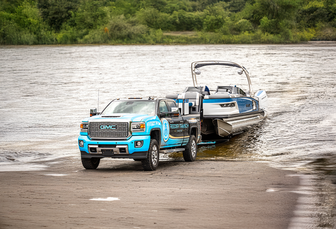 pontoon-boats-near-danville-il