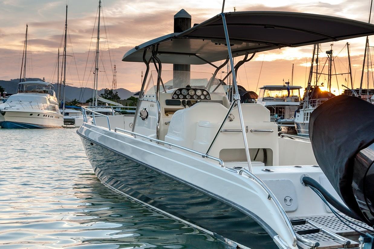 Key Factors to Consider When Choosing a Boat Dealership