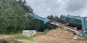 Play video