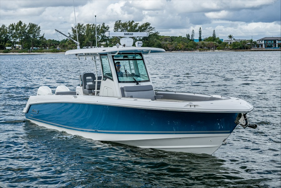 Unlock Your Yacht’s True Potential with Sparks Yacht Sales Custom Rigging & Outfitting