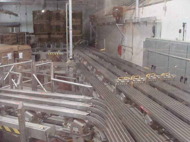 PE13182_001.jpg