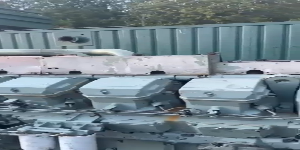 Play video