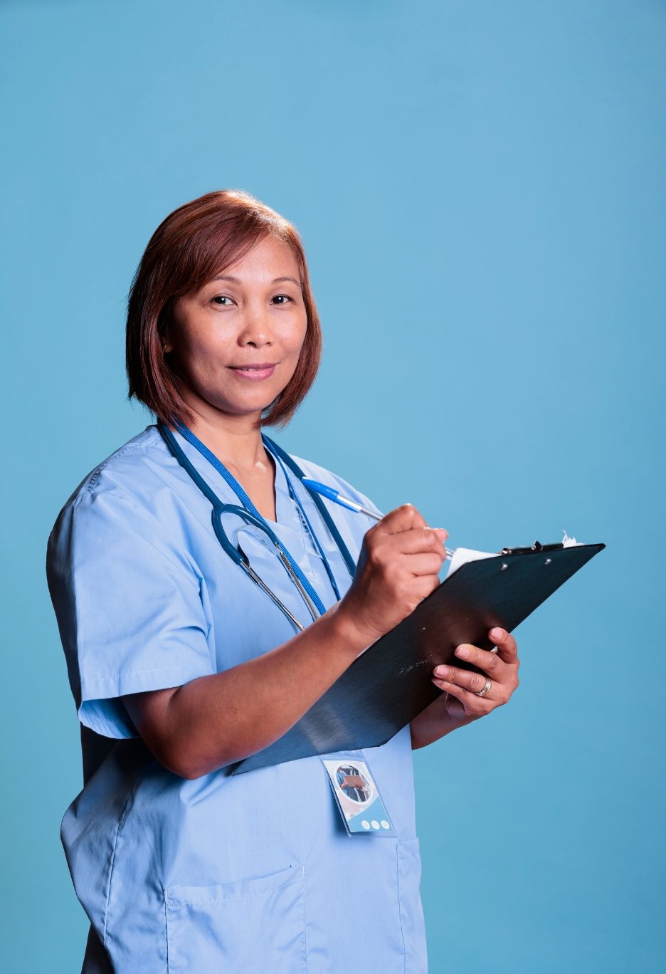 Why is Angeles Hospital Tijuana a popular choice for weight-loss surgery?