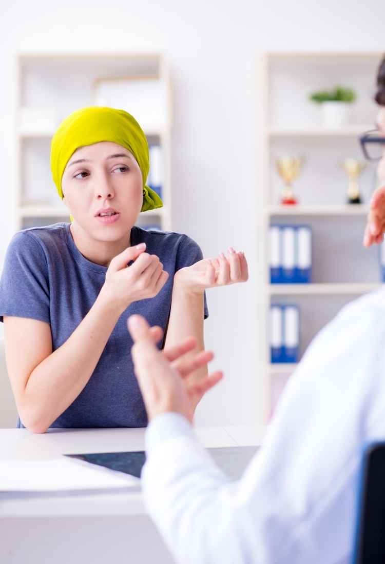 What is the reputation of İzmir Ekol Hospital in the field of bariatric surgery?