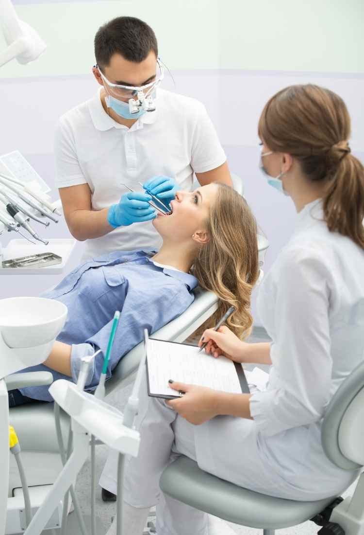 Seneca Hair Transplant Clinic: Hair Restoration in Athens