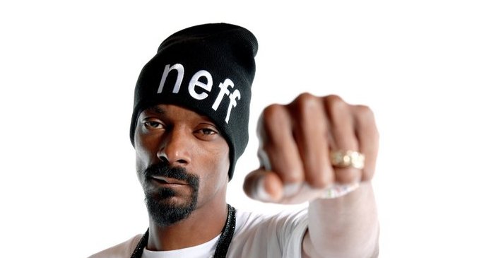 "This motherf**ker's name is Mitt": Snoop Dogg on why not to vote for Mitt Romney