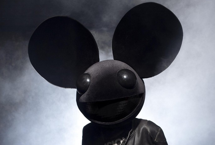 Richie Hawtin's Plus8 label returns... with a Deadmau5 record