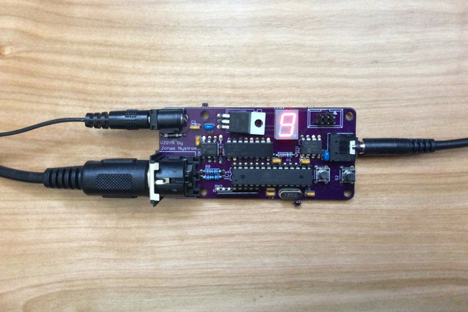 This tiny MIDI synth lets you make Nintendo-style chiptune music