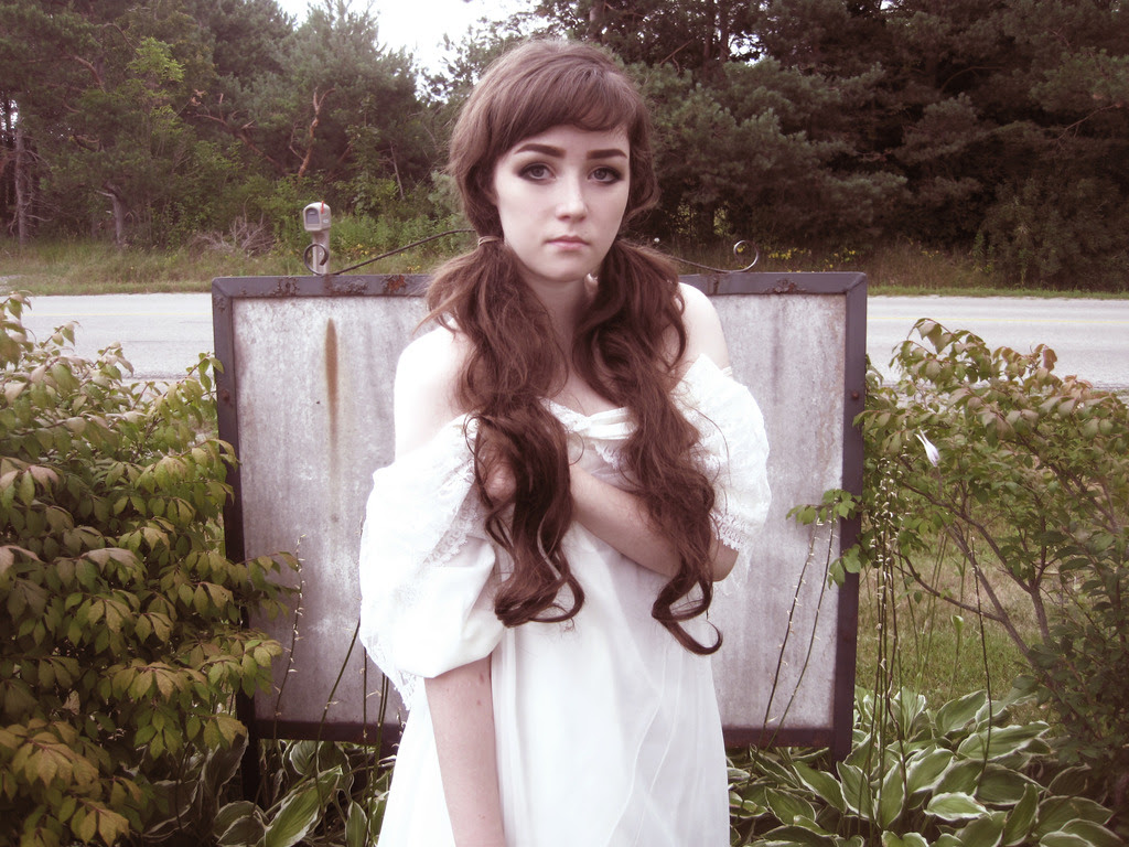 Grimes launches Eerie Organization with Nicole Dollanganger's Natural Born Losers