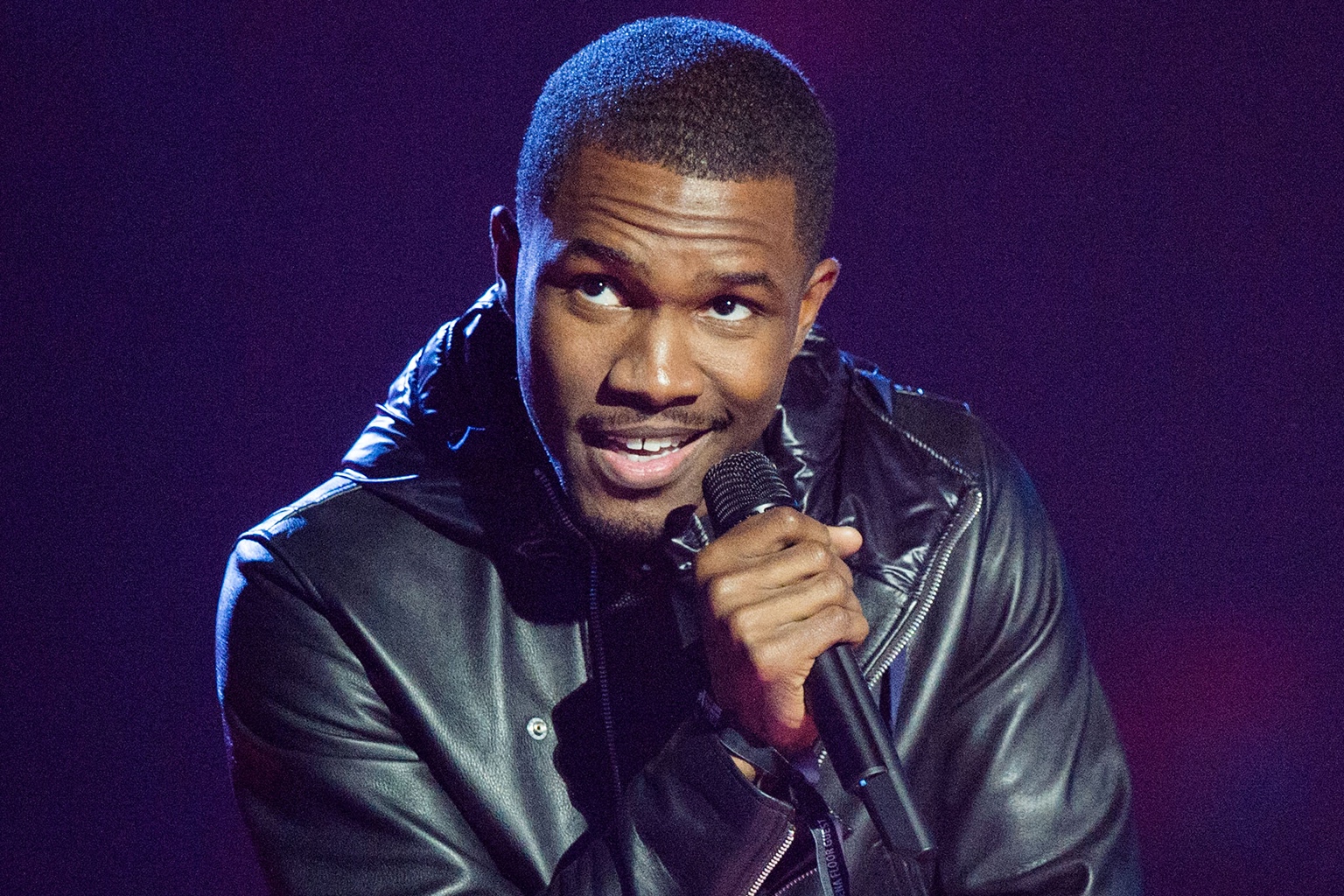 Frank Ocean debuts unexpected Beats 1 radio show