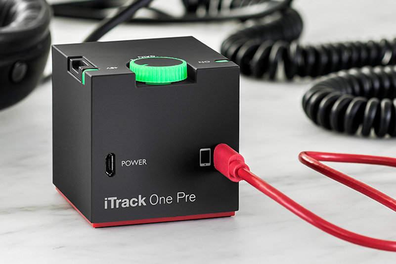 This tiny cube could be the easiest way to record vocals on your iPhone