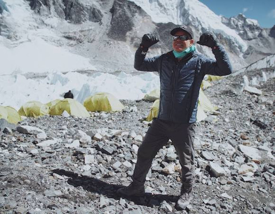 Watch Paul Oakenfold DJ on top of Mount Everest