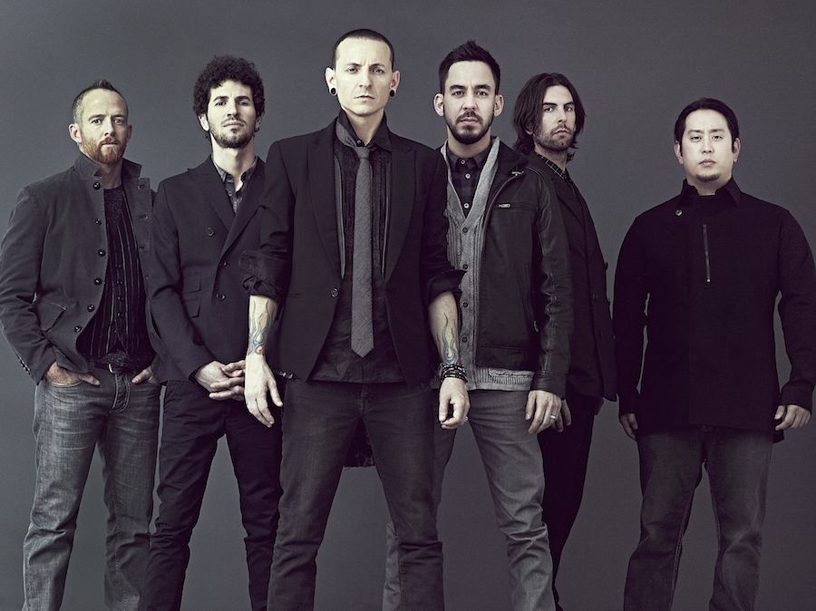 Linkin Park frontman Chester Bennington dead at 41