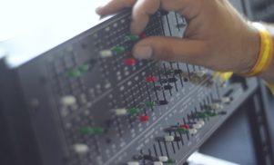 Watch the Blade Runner-inspired Deckard's Dream synth in action