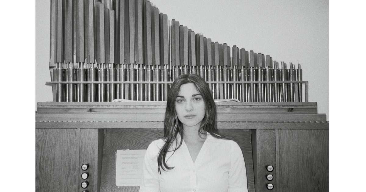 Kali Malone crafts two hours of minimalist drone on The Sacrificial Code