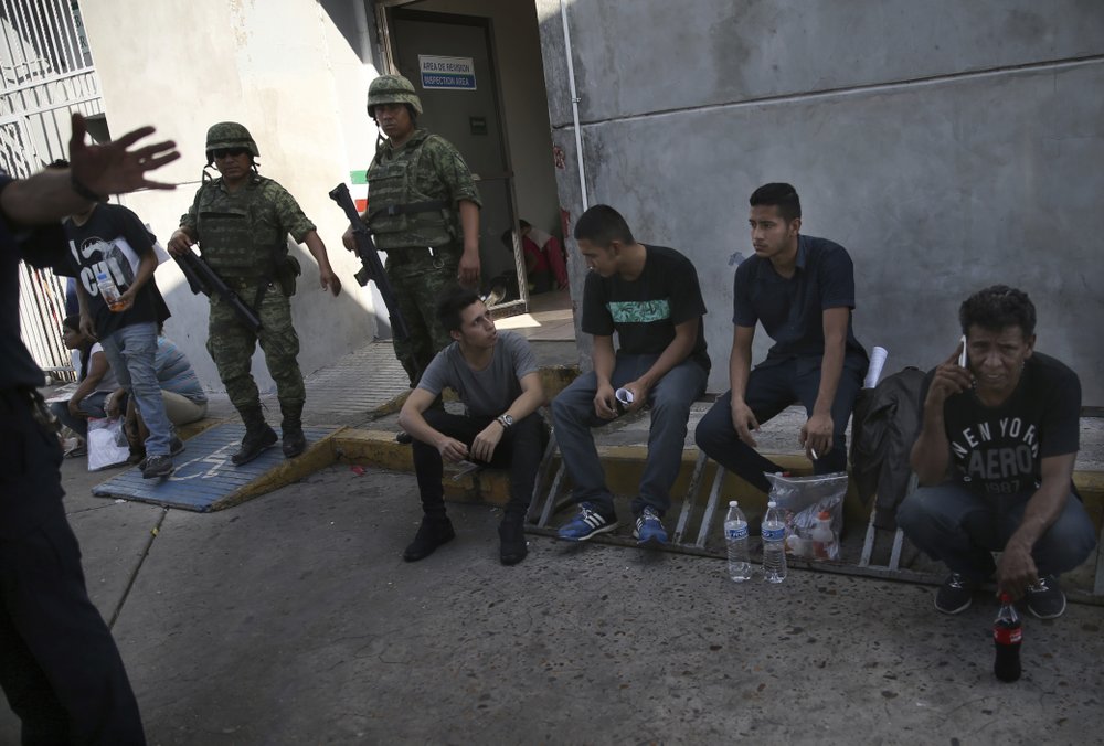 Confusion, fear reigns on Mexico border with new US policy | FACTSWANTED Confusion, fear reigns on Mexico border with new US policy | FACTSWANTED