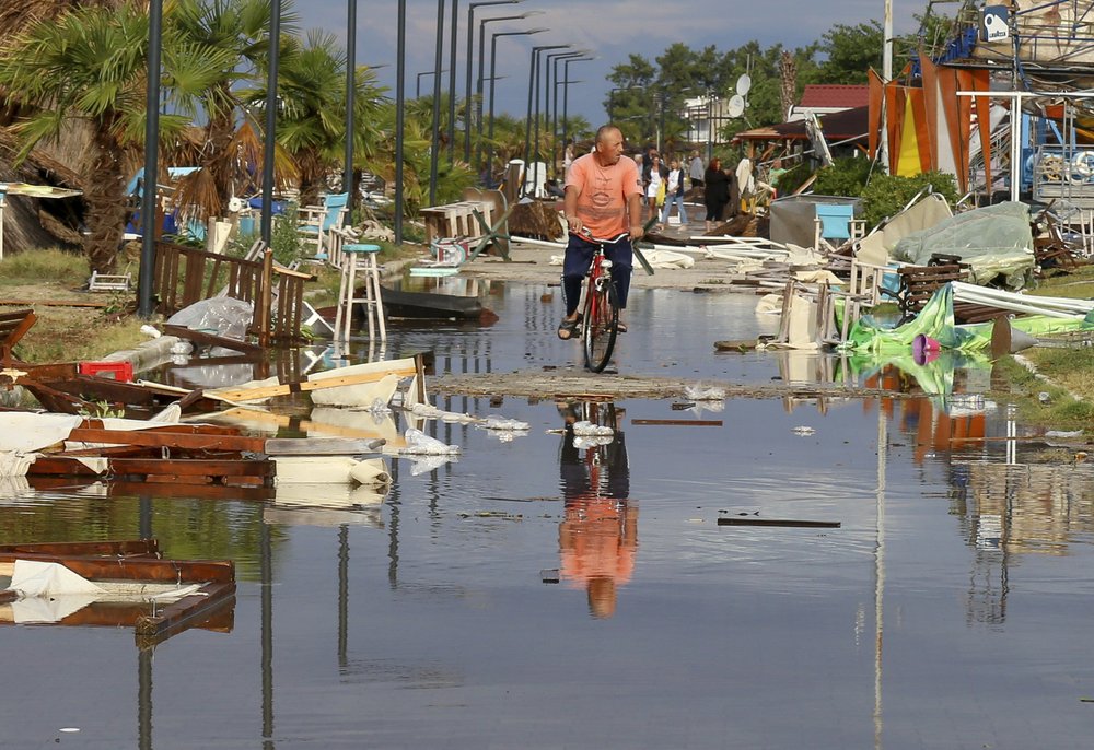 Death toll from storm in northern Greece rises to 6 | FACTSWANTED