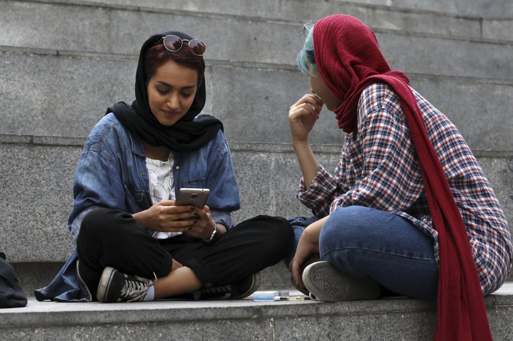 Iranians manage to surf the web despite tide of censorship | FACTSWANTED Iranians manage to surf the web despite tide of censorship | FACTSWANTED