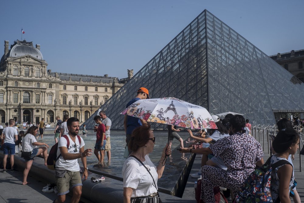 Paris hits new heat record, London boils in Europe heat wave | FACTSWANTED Paris hits new heat record, London boils in Europe heat wave | FACTSWANTED