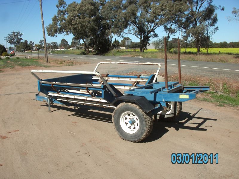 Round Bale Feeder Lyco Machinery Amp Equipment Hay And