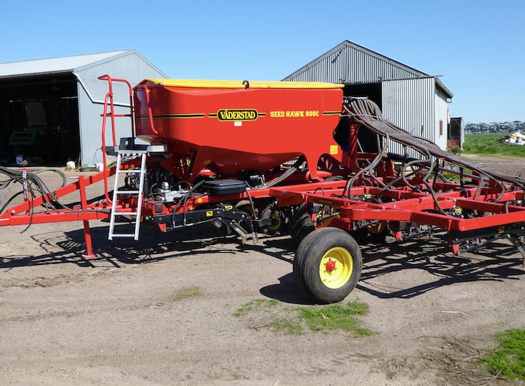 Vaderstad Seedhawk 800C Air Seeder Machinery & Equipment
