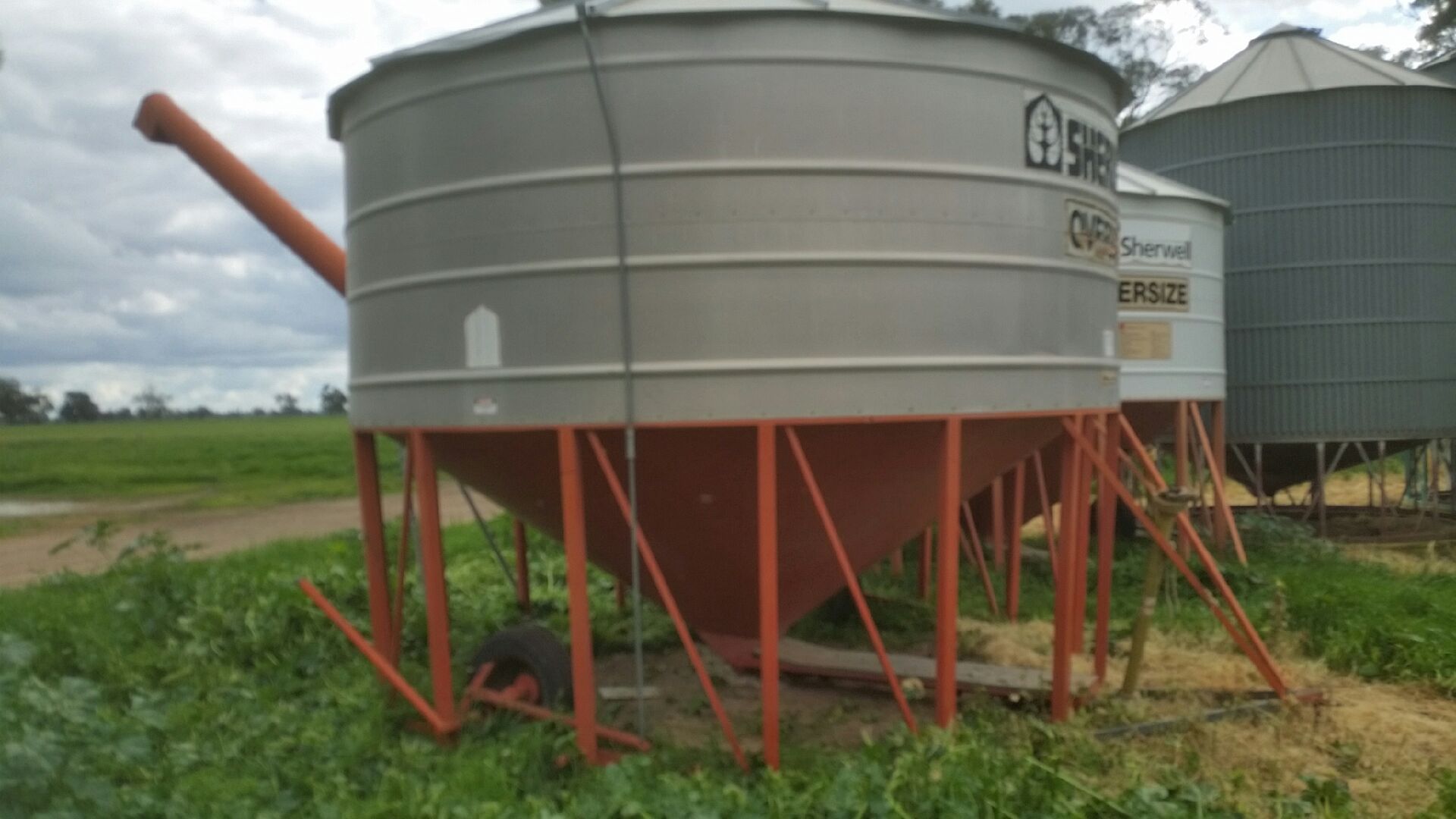 31T Sherwell PTO Field Bin / Auger Bin For Sale Machinery