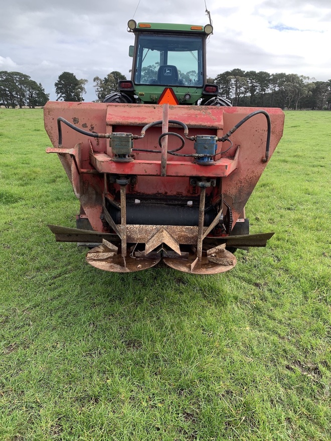 SEYMOUR GYPSUM SPREADER 2000 Machinery & Equipment