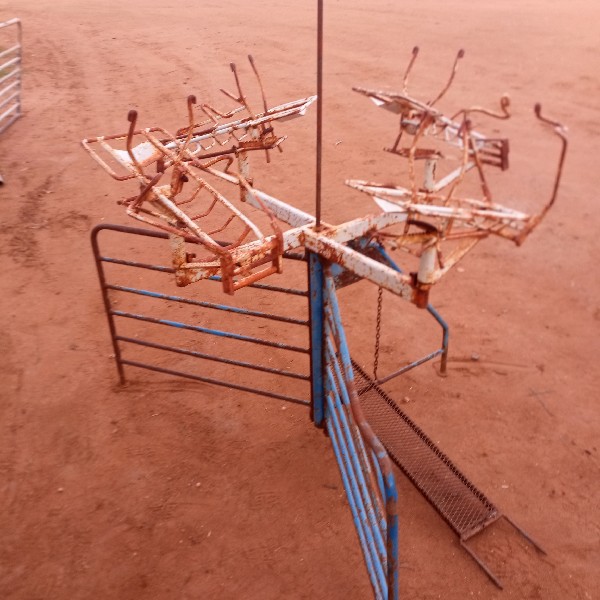 Lamb marking cradles Livestock Equipment Livestock Handling