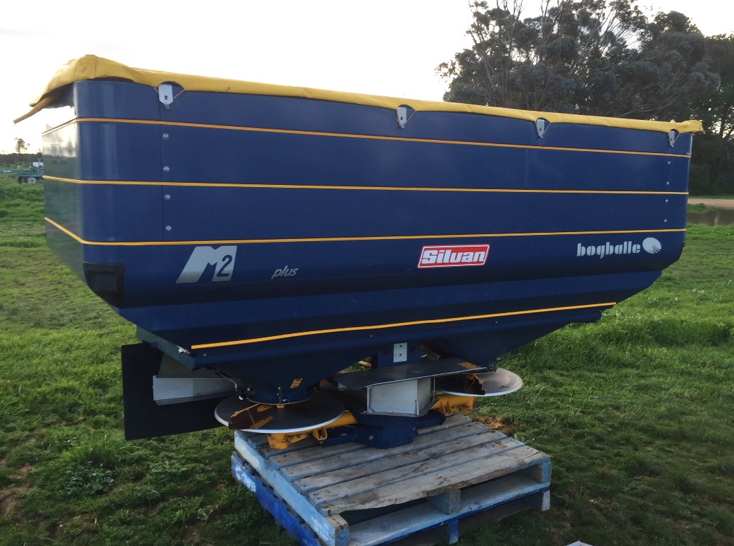 Bogballe Spreader 06 Model M2 Plus 540 PTO 8 Vane & 3750 LTR.