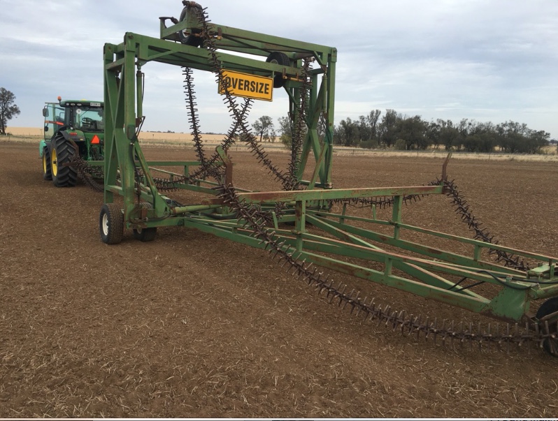 60 FT Kelly Prickle Chain Priced To Sell. Machinery