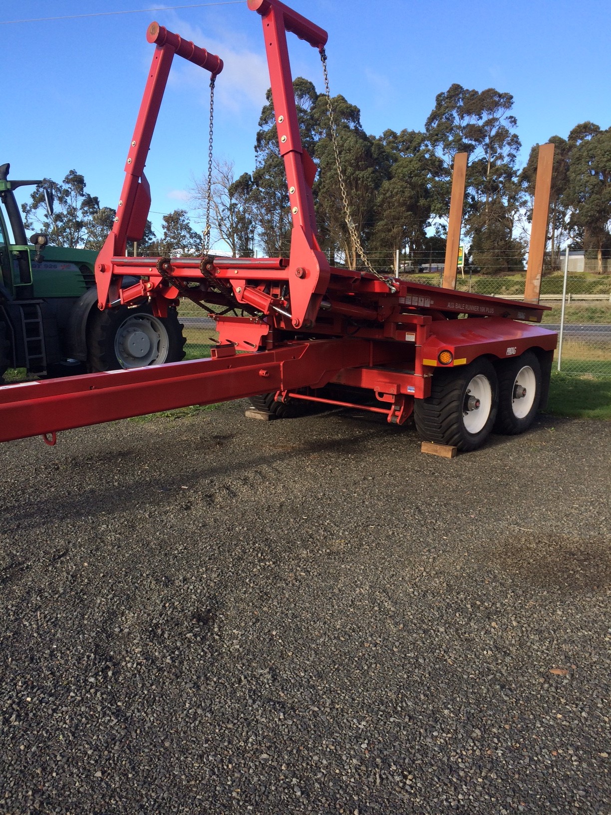 Morris Pro Ag 16K Bale stacker Machinery & Equipment Hay