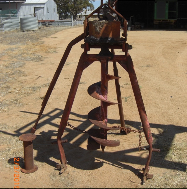 Inter GL225 Post Hole Digger and extension plate for extra deep