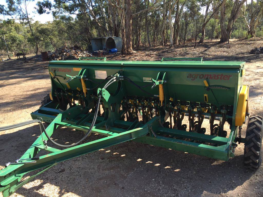 Agro Master 22 run Direct drill seeder Machinery & Equipment