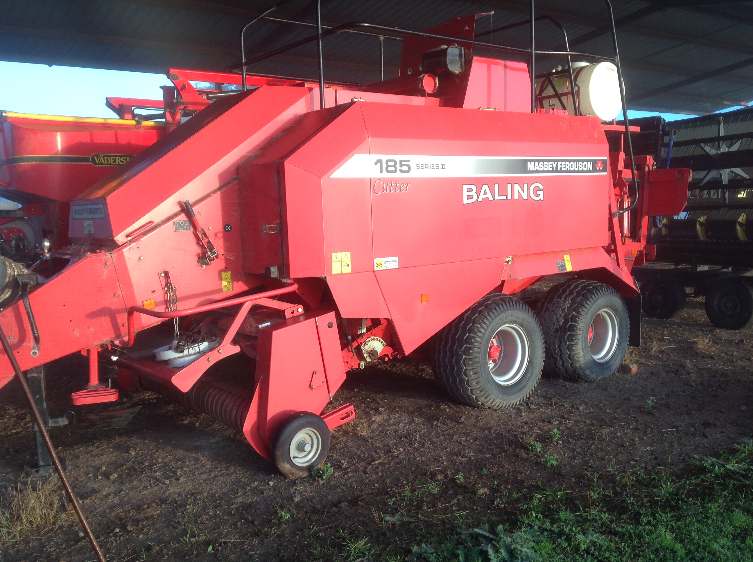 Massey Ferguson 185 square baler 3x3x8 Machinery & Equipment