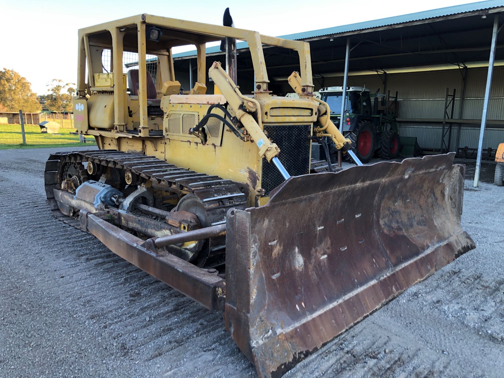 Komatsu D656 Dozer Machinery & Equipment Bulldozers For