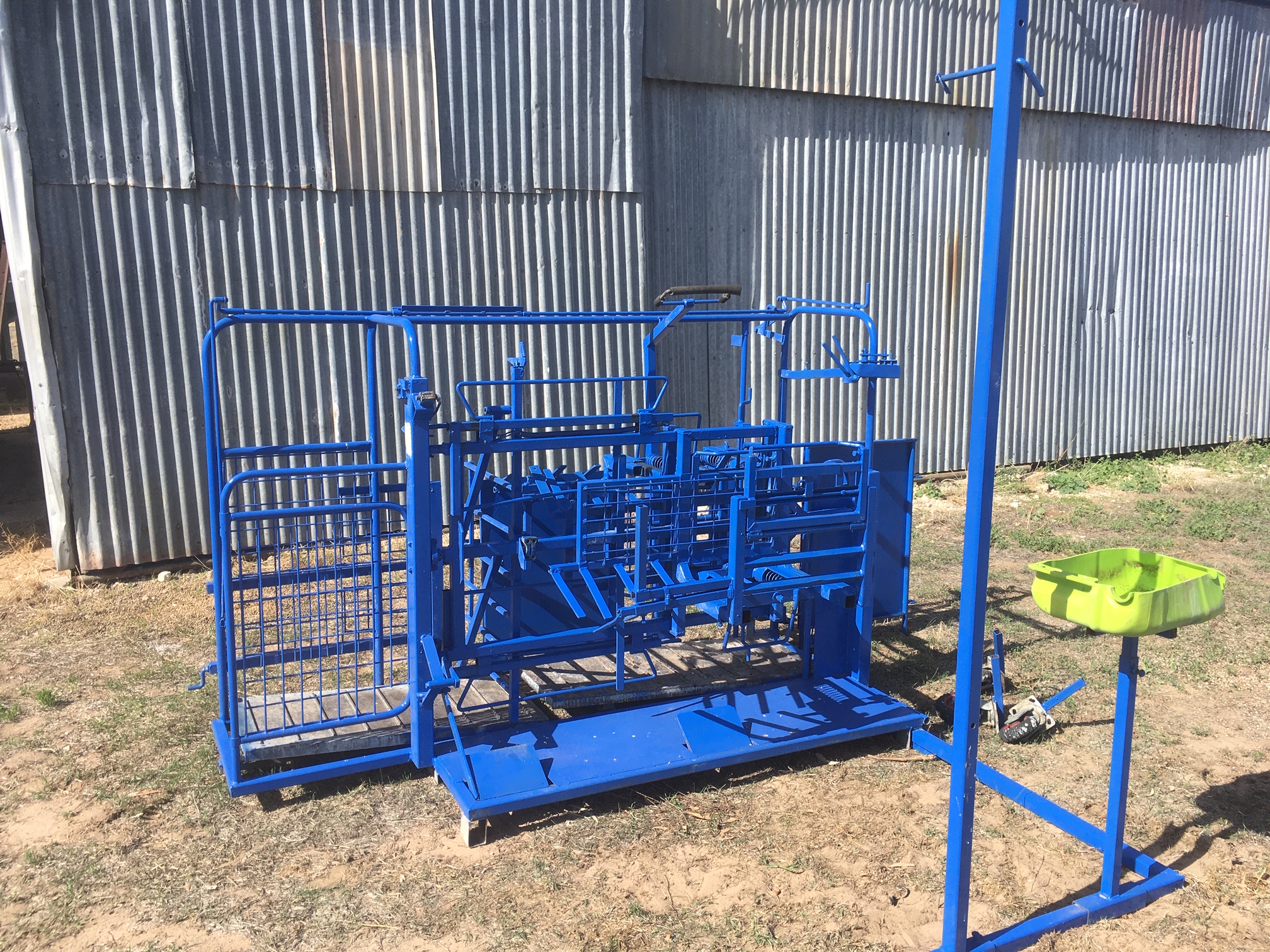 Draffen sheep handler Livestock Equipment Livestock Handling