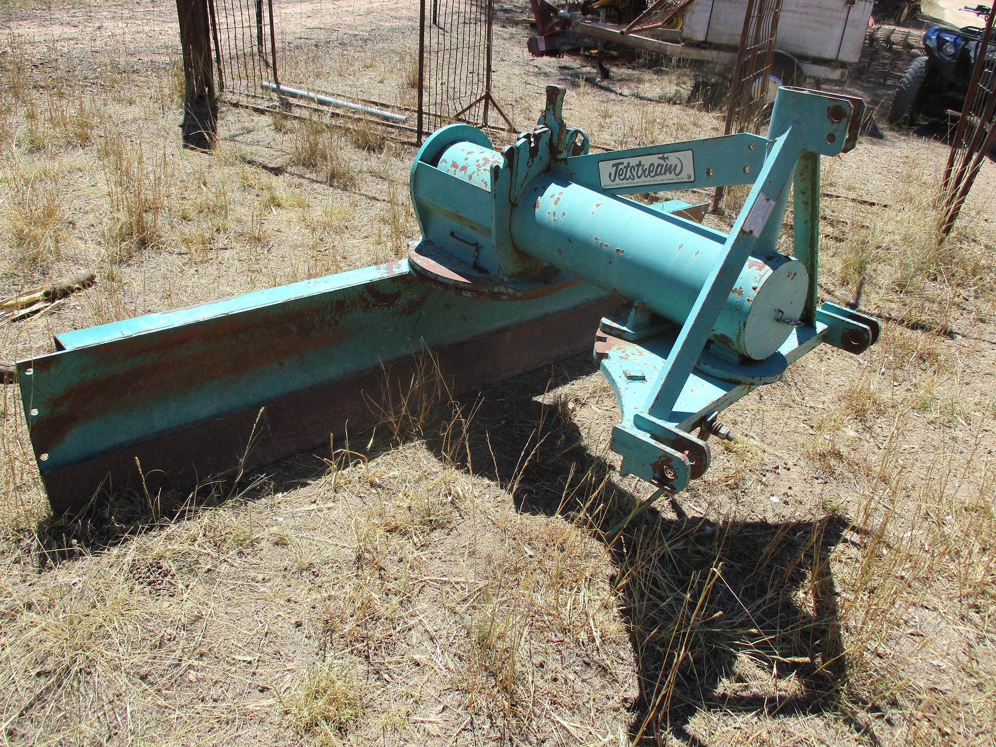 8FT GRADER BLADE HEAVY DUTY Machinery & Equipment Graders