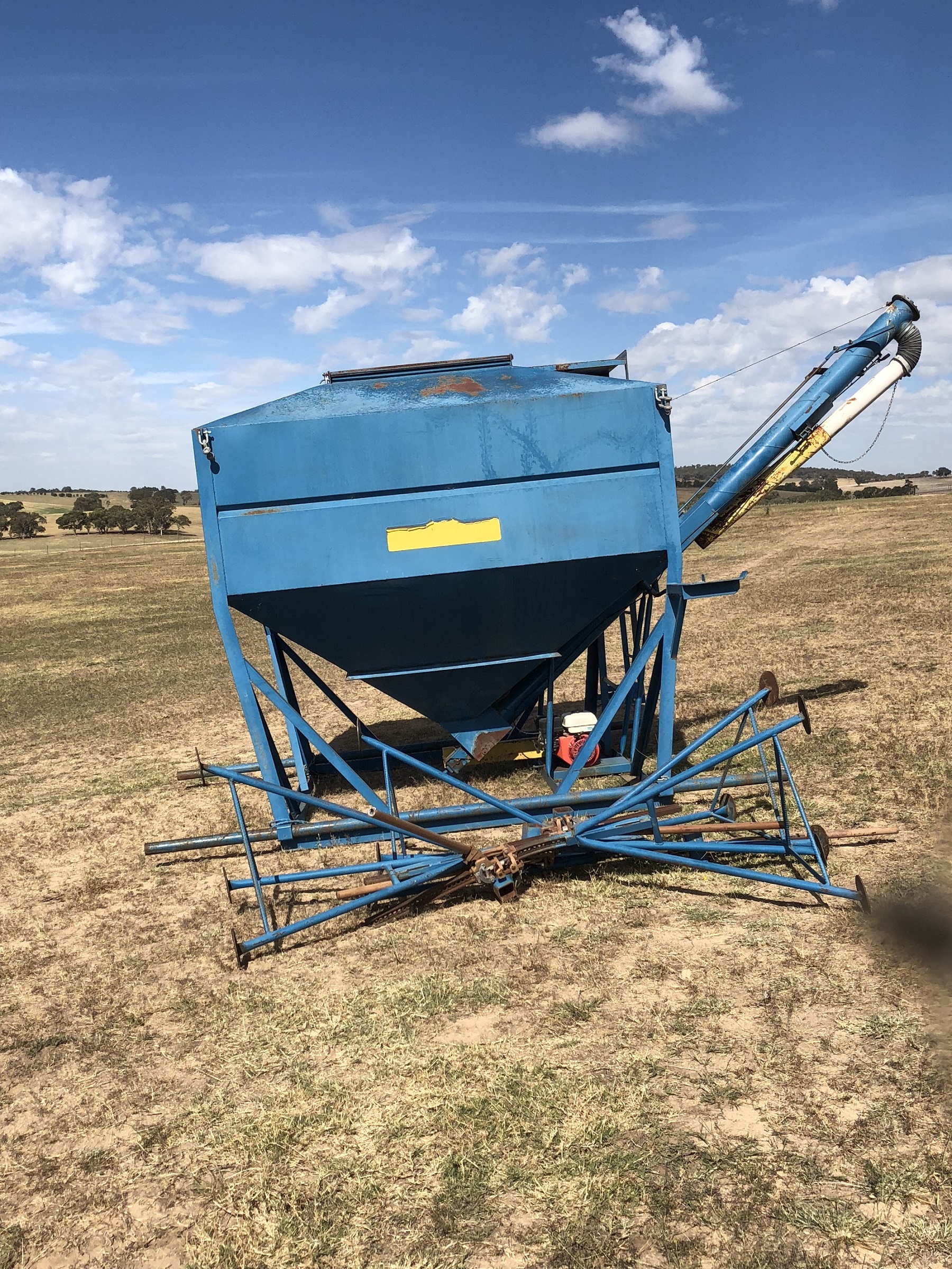 5 Tonne Split Bin Grouper Machinery & Equipment Groupers