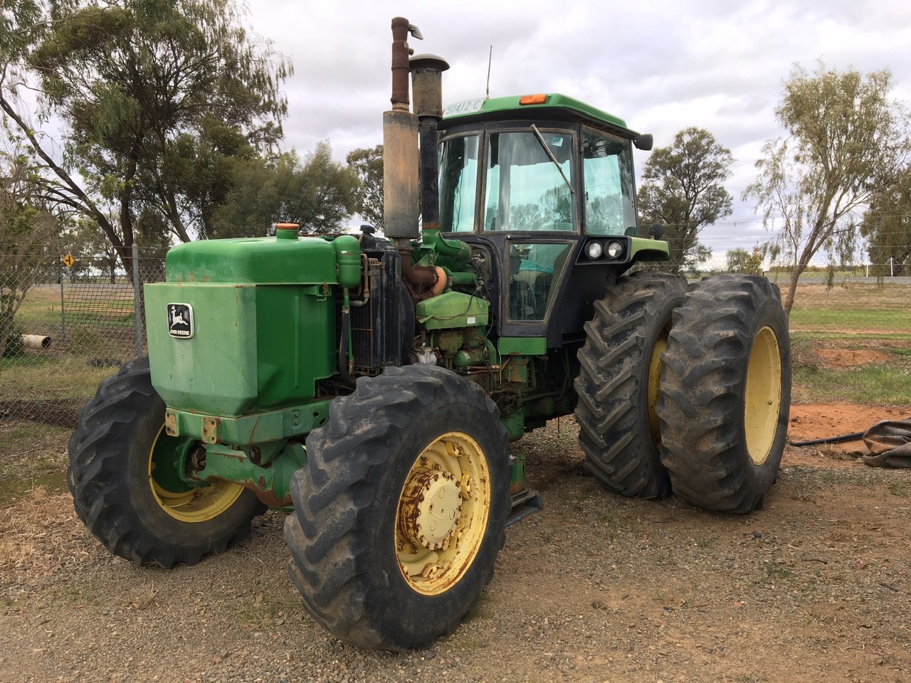 Tractor John Deere 4850 Machinery & Equipment Tractors For
