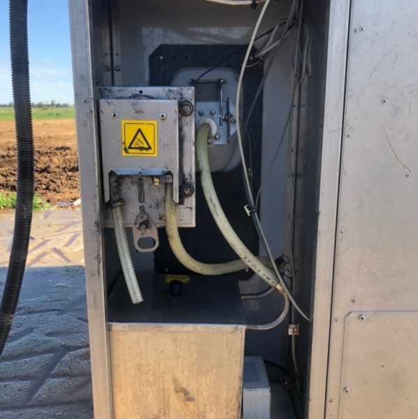 Delaval Auto Calf Feeders x 4 Livestock Equipment Dairy