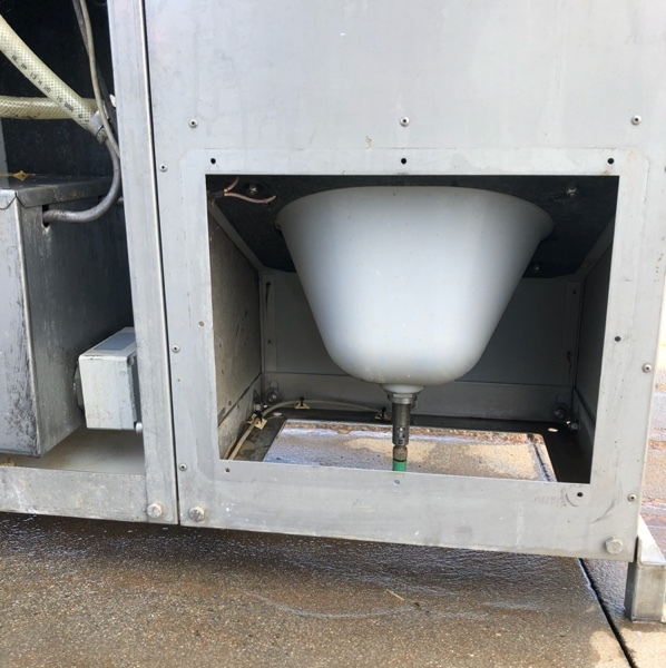 Delaval Auto Calf Feeders x 4 Livestock Equipment Dairy