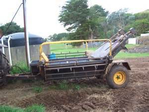Boomerang Hay Feeder Cart Machinery Amp Equipment Hay And